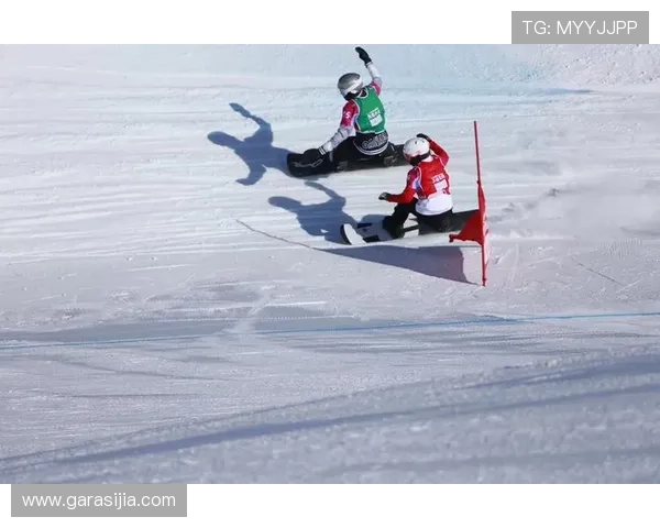 [冰雪]单板滑雪资格赛 高大礼、逢储源无缘晋级.